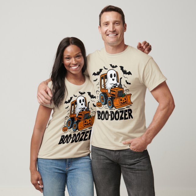 Camiseta Boo Dozer Halloween Construction Ghost Pumpkin (Unissex)
