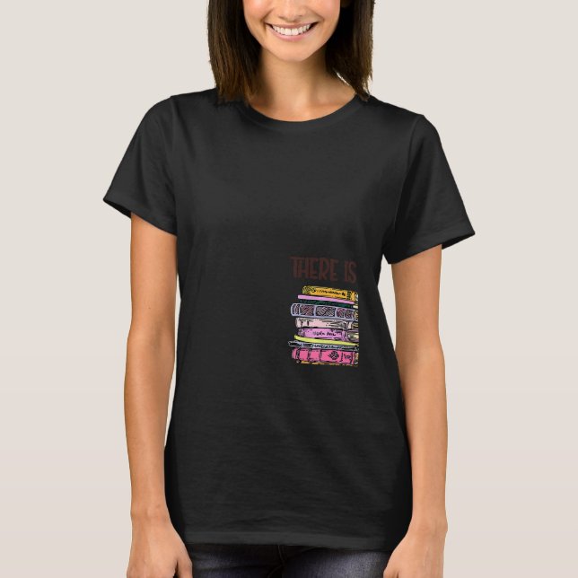 Camiseta Bookworm Não Há Tantos Livros Como Muitos (Frente)