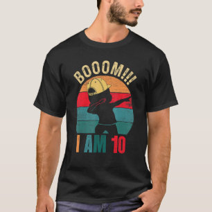 Camiseta Boom I Am 10 Anos Bebendo Rapazes 10º Nascimento