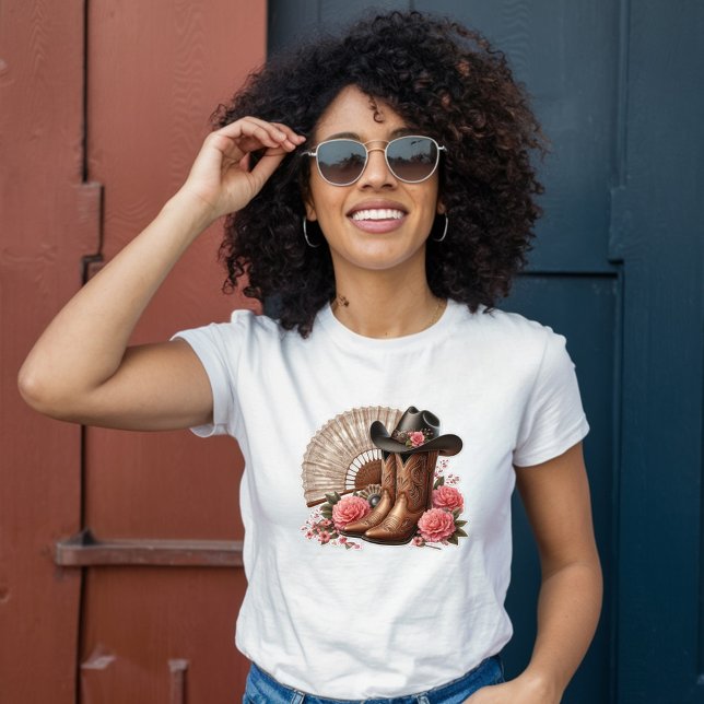 Camiseta Boot, chapéu e ventilador do Forno Rosa (Criador carregado)