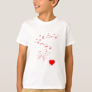 Camiseta Borboleta e Coração de Aves Vermelhas