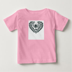 Camiseta Borboleta e Galhos