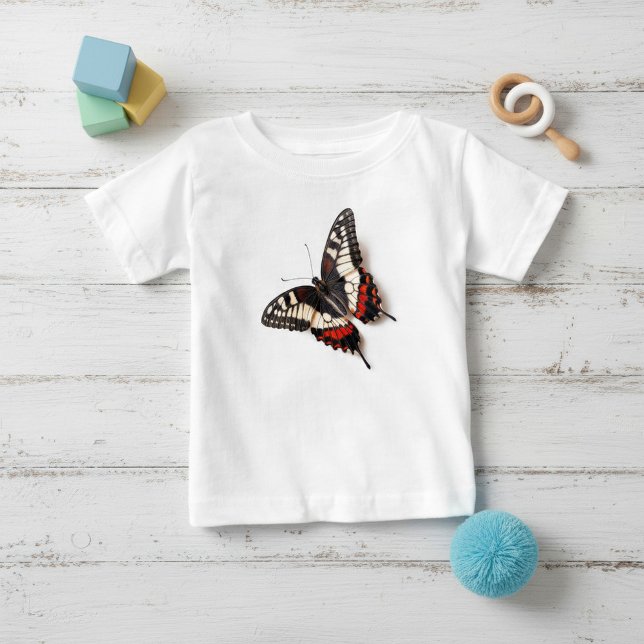 Camiseta Borboleta Encantadora (Criador carregado)