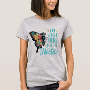 Camiseta Borboleta Fofa - Só Estou Aqui Pelo Néctar