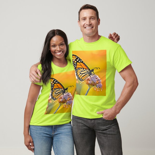 Camiseta Borboleta Majestosa Fechar Design (Unissex)