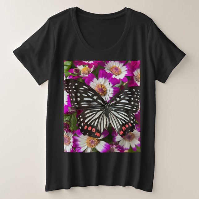 Camiseta Borboleta sobre flores de cinerária (Frente do Design)