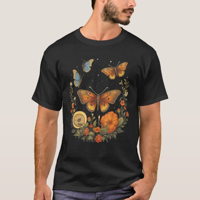 Camiseta Borboletas Estéticas Moon Motifs Button Com F (Frente)
