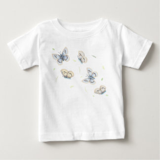 Camiseta Borboletas sem cuidado em voo
