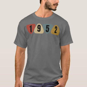 Camiseta Born In 1952 Guitarist Guitar Pick Music Birthday
