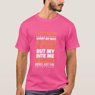 Camiseta Botão Elétrico Bite Me Funciona Motor Elétrico