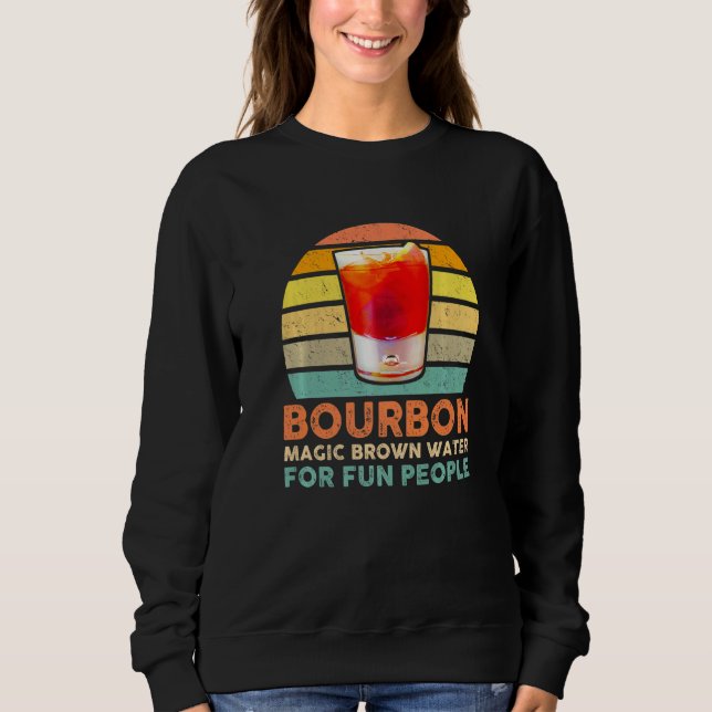 Camiseta Bourbon Definition Magic Brown Water For Fun Peopl (Frente)