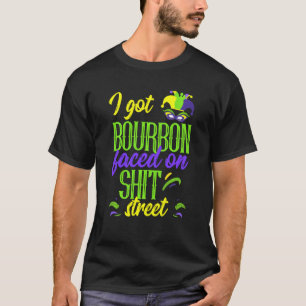 Camiseta Bourbon Faced Street Bebendo Mardi Gras Parade Co