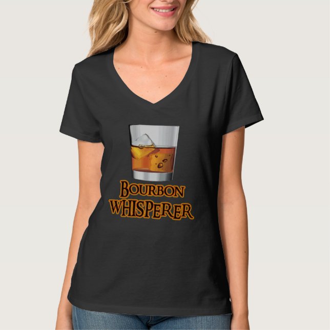 Camiseta Bourbon Whisperer   Whiskey Themed  Drinking (Frente)