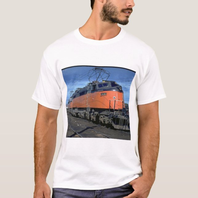 Camiseta Boxcab da estrada de Milwaukee, #E34A_Trains (Frente)