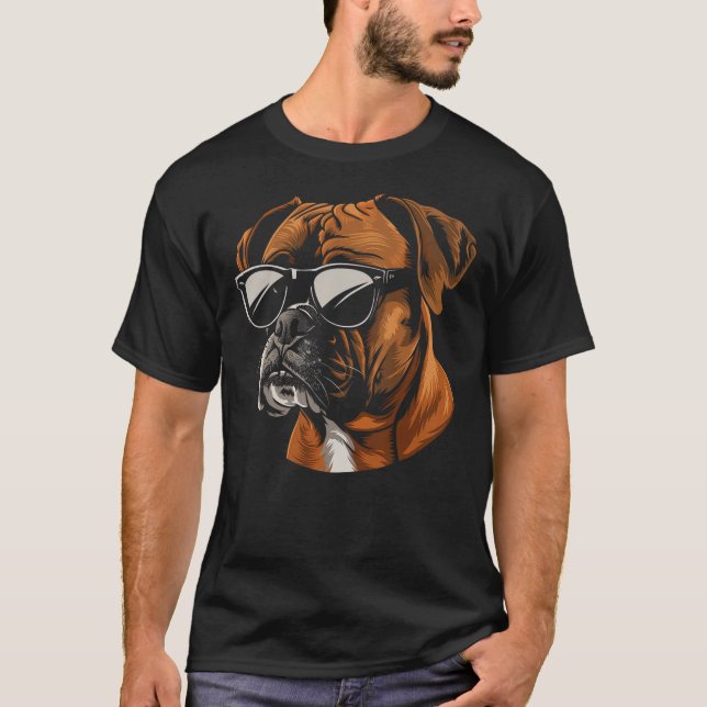 Camiseta Boxer Dog Sunglasses Funny Dog Mom Dad (Frente)