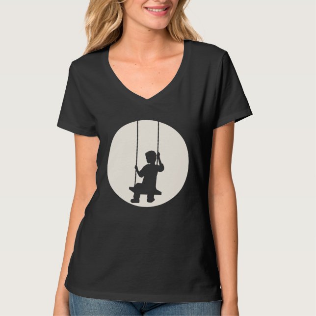 Camiseta Boy Child Swing Sad Set Seat Moon Swinging Sun Nig (Frente)