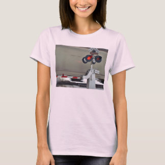 Camiseta Braço do cruzamento de estrada de ferro