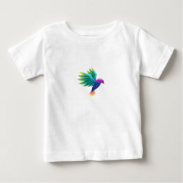 Camiseta branca com um gráfico colorido
