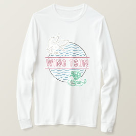 Camiseta Branca de Folha Longa e Curva