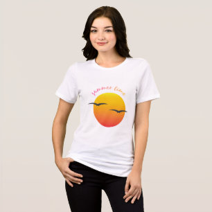 camiseta branca de meia manga com desenho do sol