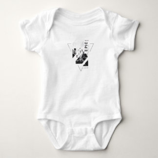 Camiseta branca gola redonda