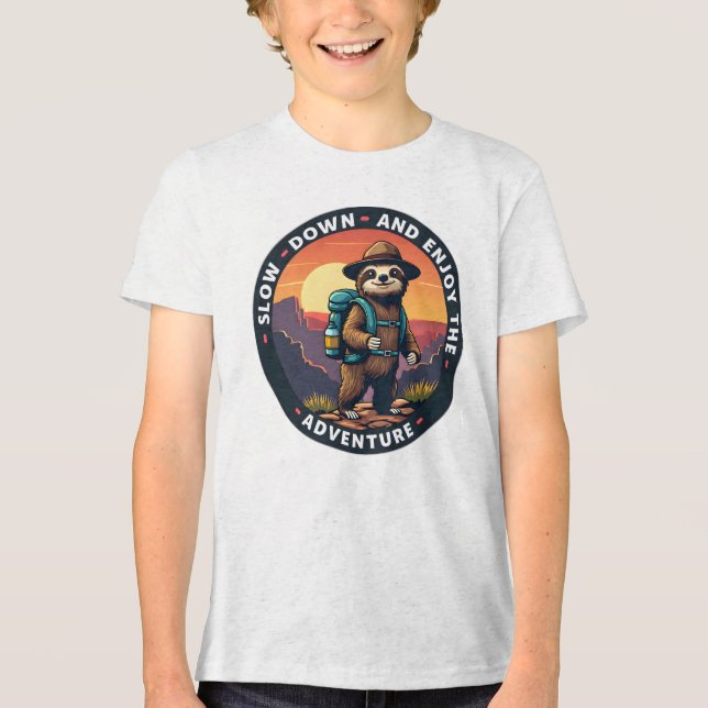 Camiseta Branca, relaxe e aproveite a aventura (Frente)