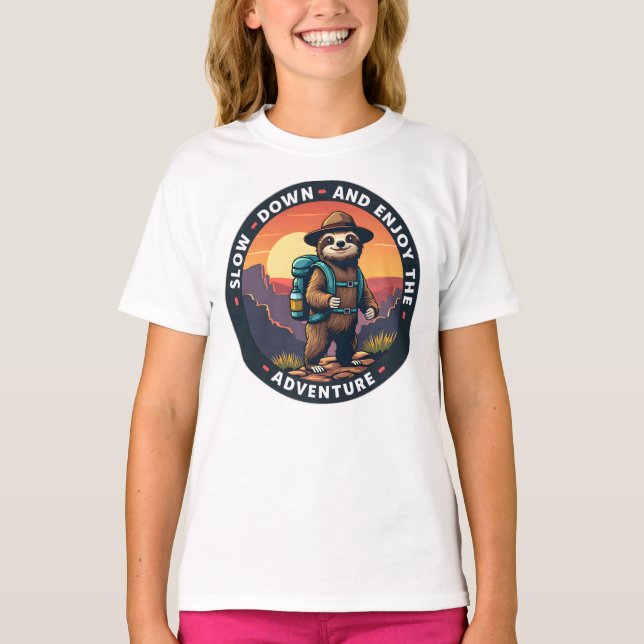 Camiseta Branca, relaxe e aproveite a aventura (Frente)