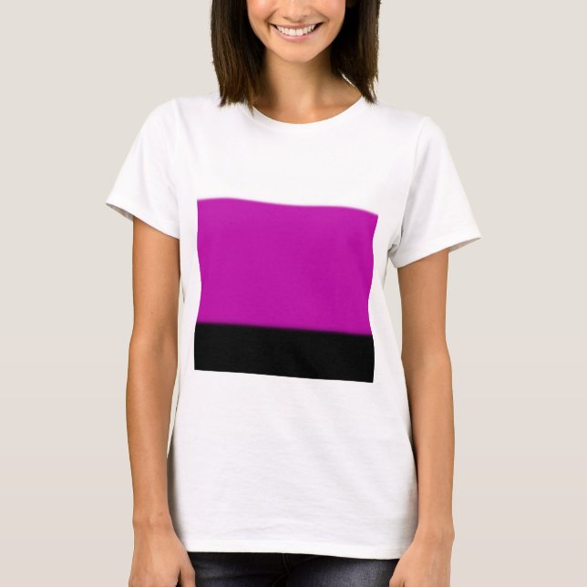 Camiseta Branco, rosa e preto (Frente)