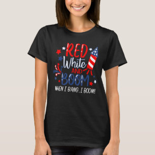 Camiseta Branco Vermelho e Boom Quando Bang Eu Boto Fogos D