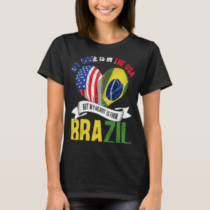 Camiseta Brasileiro Minha Casa Está Nos Estados Unidos Mas 