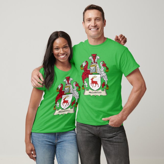 Camiseta Brasões Irlandeses - McCarthy (Unissex)