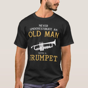Camiseta Brass Maestro: Nunca Subestione um Velho com
