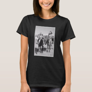 Camiseta Bravos Nativos Americanos a Cavalo Por Volta de 18