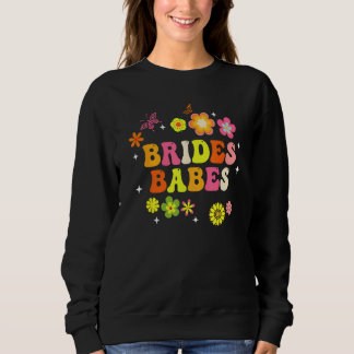 Camiseta Bride Babes Bridesmaids Groovy Bachelorette Party 