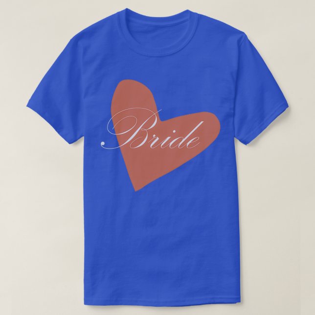 Camiseta Bride white on pink heart (Frente do Design)