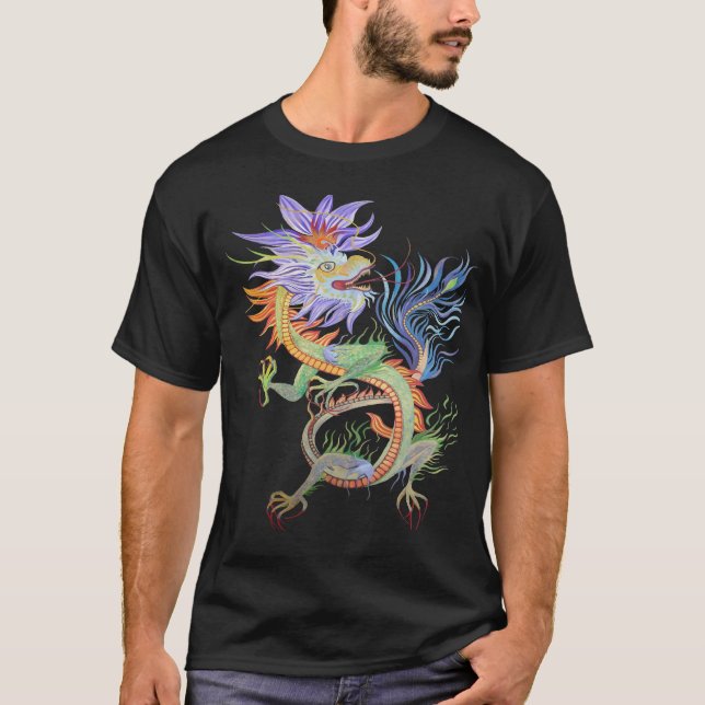 Camiseta Bright and Vivid Chinese Fire Dragon Cut Out (Frente)