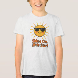 Camiseta Brilhe Pequena Estrela Design de Sol Fofo