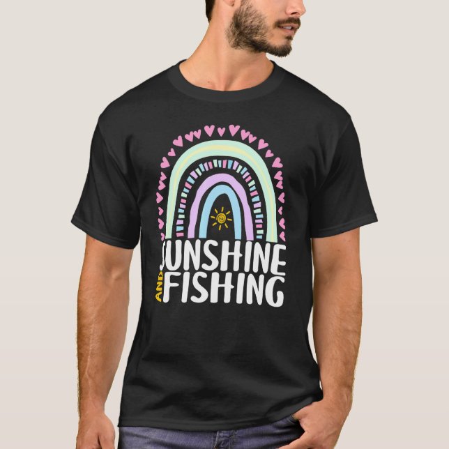 Camiseta Brilho Do Sol E Pesca Cute Arco-Íris Gráfico Mulhe (Frente)