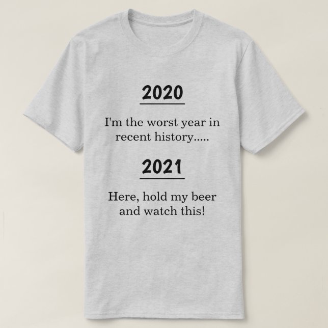 Camiseta Brincadeira Pessimista Novo Ano Cor-de-Luz Noventa (Frente do Design)