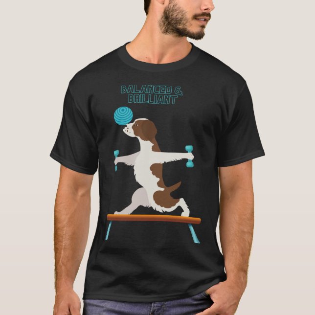 Camiseta Brittany Dog Fun Gym Working out Balanced & Brilli (Frente)