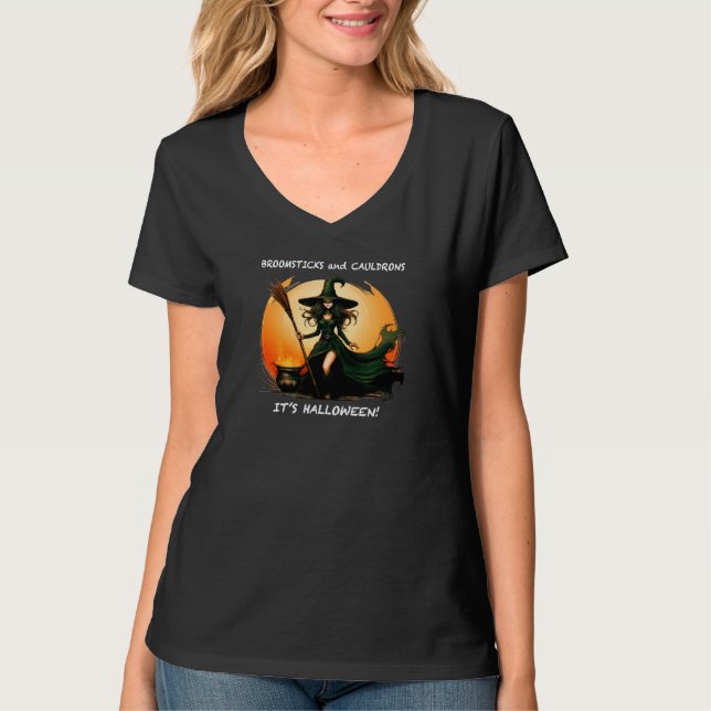 Camiseta Broomsticks e caldeiros... é o Halloween. (Frente)