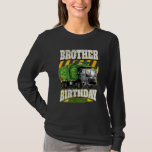 Camiseta Brother Birthday Crew Garbage Trucks<br><div class="desc">Irmão Tripulantes de Aniversário.</div>