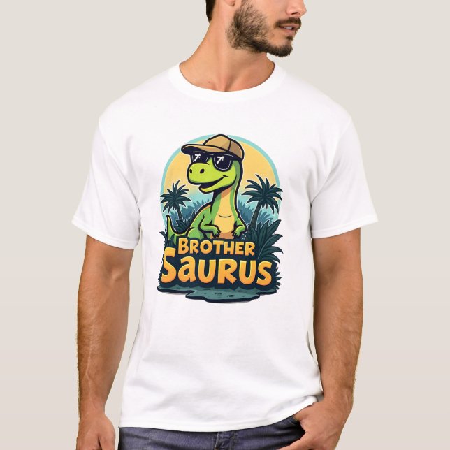 Camiseta Brothersaurus - Animação Divertida Dinossauro Irmã (Frente)