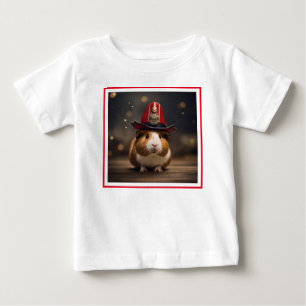 Camiseta Brown Guiné Vestindo chapéu de bombeiro,