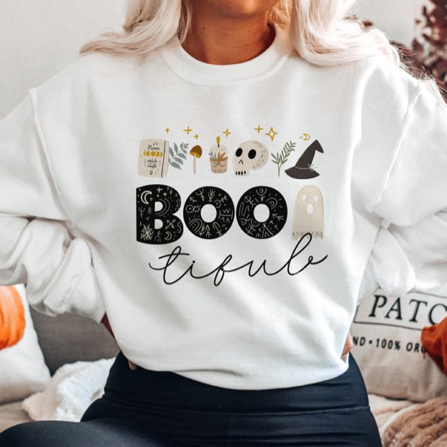 Camiseta Bruxa Botânica Bonita do Halloween (Criador carregado)