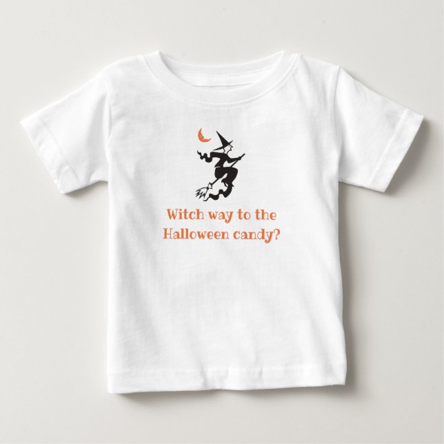 Camiseta Bruxa Caminho Para O Doce Halloween (Frente)