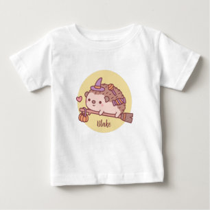 Camiseta Bruxa de Ourico-Cacheiro Fofo Voando num Vassoura