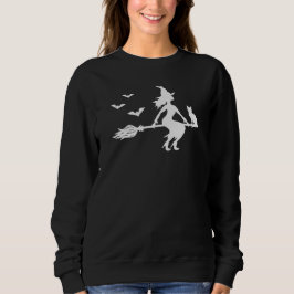 Camiseta Bruxa Em Uma Vassoura Com Gato E Morcegos Hallowee