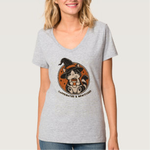 Camiseta Bruxa Gata Divertida de Halloween Cafeinada e Enfe