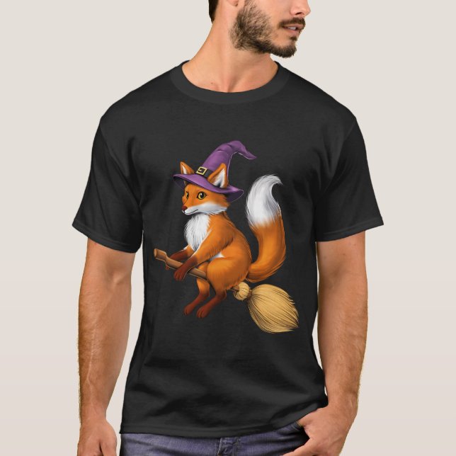 Camiseta Bruxa Raposa Montada na Vassoura (Frente)